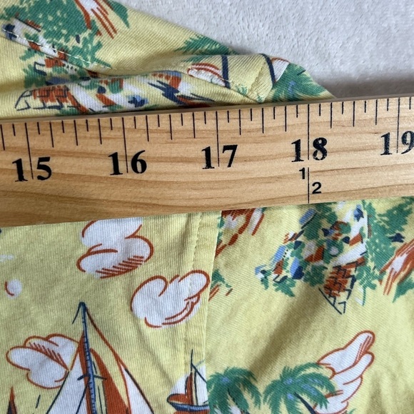 Polo Ralph Lauren Medium Custom Fit Pocket T Polo Yellow Tropical Print Shirt - Picture 8 of 9